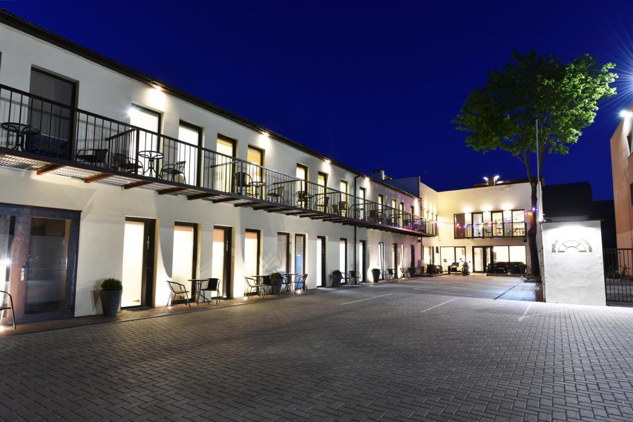 Poilsis Palangoje Hotel Palanga Exterior photo